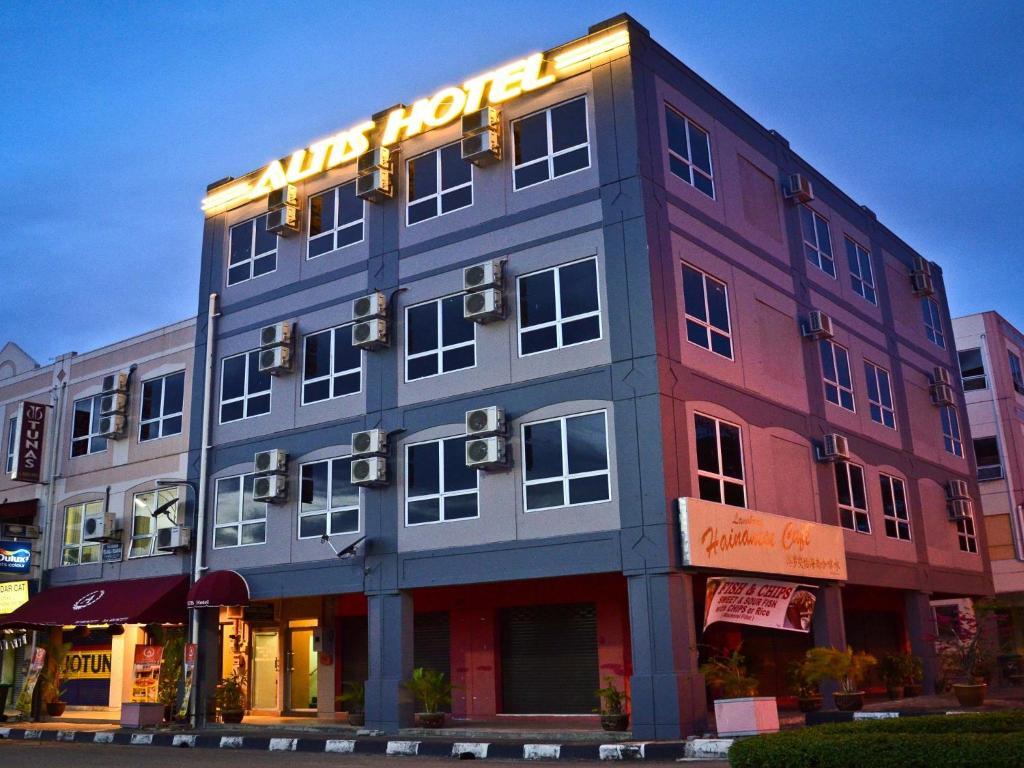Altis Hotel Langkawi Kuah Dış mekan fotoğraf